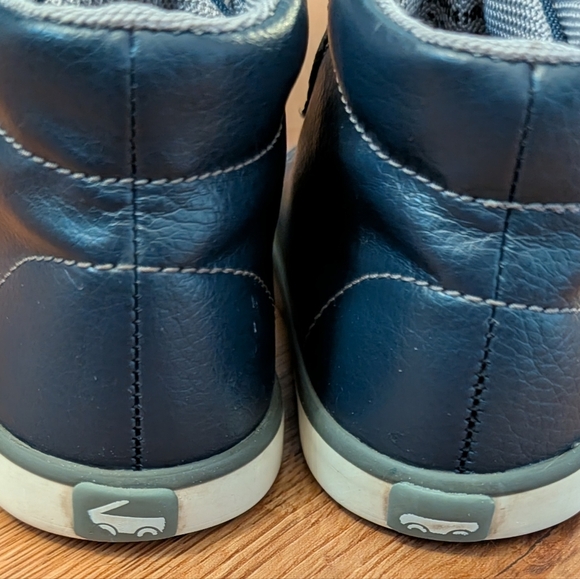 See Kai Run Blue Sneakers - Picture 3 of 8